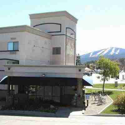 Best Western Alpenglo Lodge Hotel Exterior