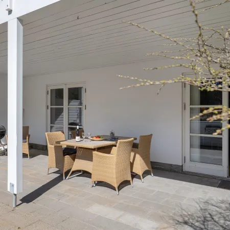 "Shana" - 800m from the Sea
