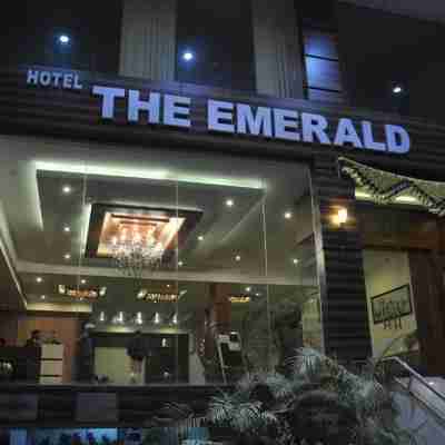 Hotel the Emerald Hotel Exterior