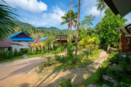 Slumber Party Beach Koh Tao