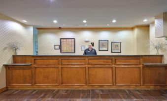 La Quinta Inn & Suites by Wyndham Cleburne