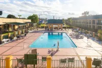 Quality Inn Richmond Hill - Savannah I-95 - Pools