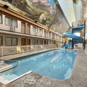 Days Inn by Wyndham Lethbridge