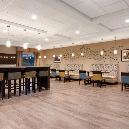 Best Western Plus College Station Inn Suites