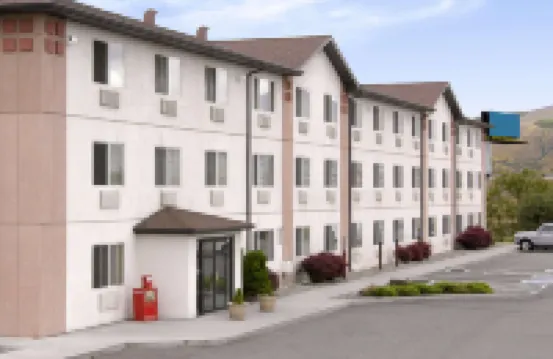 Super 8 by Wyndham the Dalles or Hoteles en 