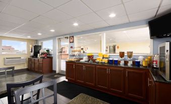 Days Inn by Wyndham Jacksonville NC