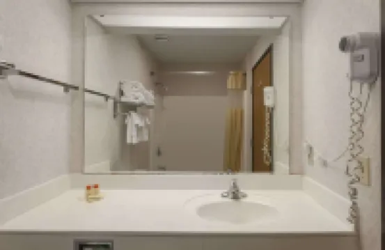 Days Inn by Wyndham Jefferson City