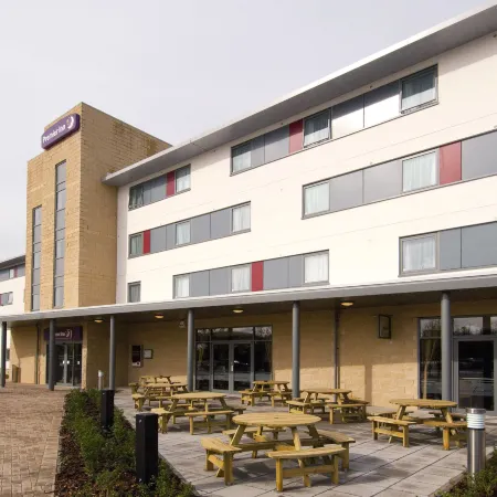 Premier Inn Rochester Отели рядом с достопримечательностью «Стадион «Пристфилд»»