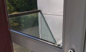 Dellehomes Remarkable 4-Bed House in Manchester