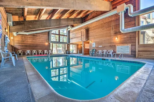 Luxe Village Home by Gondola, Shops & Restaurants! - bar