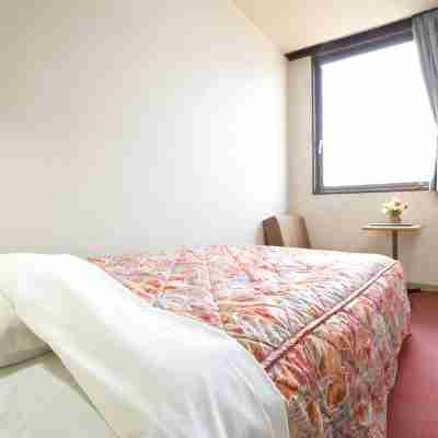 Weekly Sho Hotel Kochi Plaza Rooms