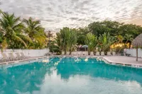 Holiday Inn Express Cape Coral-Fort Myers Area Hotels in Cape Coral