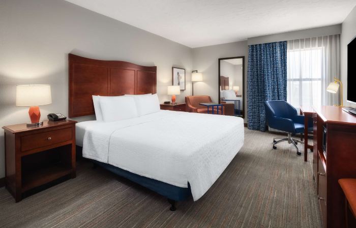 Hampton Inn & Suites El Paso-Airport