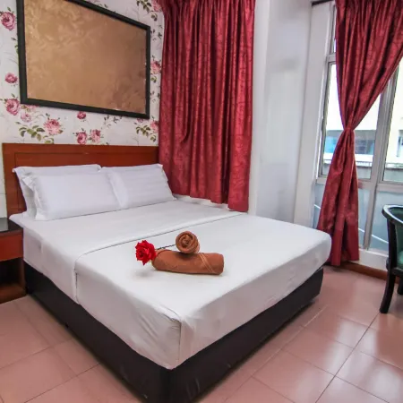 Rose Cottage Hotel Taman Daya