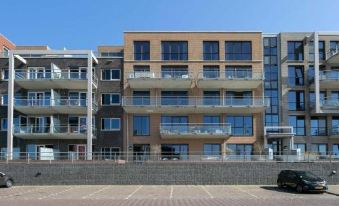 Modern Apartment Close to the Beach and the Sea