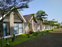 Vila Saieda Green View Hotels in Wonosalam