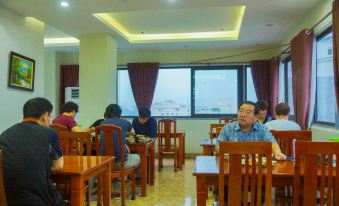 Mai Hotel