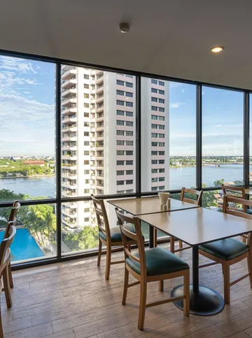 รูปภาพของริเวอร์ไรน์เพลส โฮเทล แอนด์ เรสซิเดนซ์