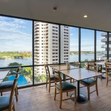 Riverine Place Hotel and Residence