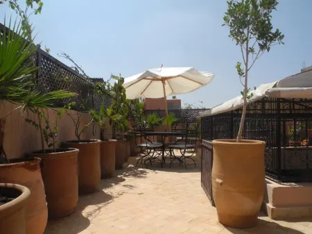 Riad Linda