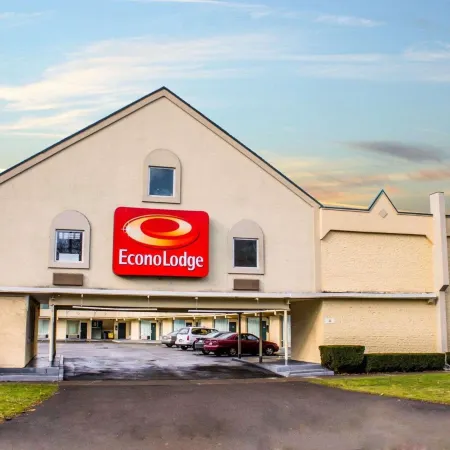Econo Lodge Cortland Downtown