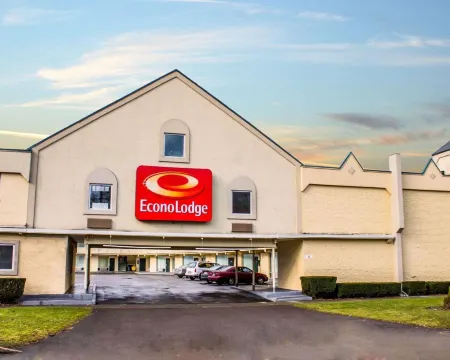 Econo Lodge Cortland Downtown
