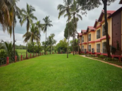 Sea Queen Beach Resort & Spa Hotels in Salcete