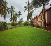 Sea Queen Beach Resort & Spa Hotels near Clove