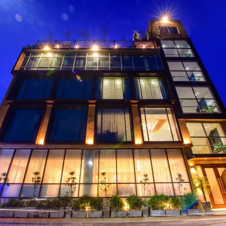 Best Western la Vista Pathankot Отели в г. Патханкот