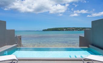 Feliz Villa Suite Kourijima View