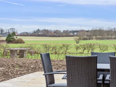 "Nissine" - 300m from the Sea