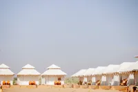 Desert Overnight Camp Hotels in Sam