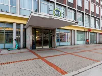 B&B HOTEL Bochum Hbf-Nord Hotels near + Fossilium Bochum Zoo