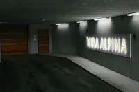 Nira Alpina - parking