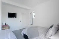 Family Room with Private Bathroom Hotels in Barnet