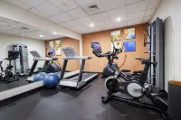 Comfort Suites - Phòng tập thể hình