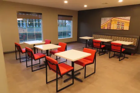 Best Western Heritage Inn  Suites