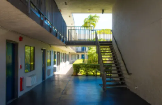 Motel 6 Lantana, FL