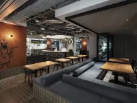 all day place shibuya Отели рядом с достопримечательностью «Джаз-клуб Blue Note Tokyo»