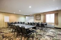 Comfort Suites Delavan - Lake Geneva Area Hotels in Delavan