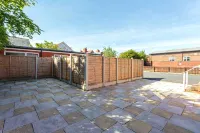 Cherry Property - Mulberry Suite - Apartments