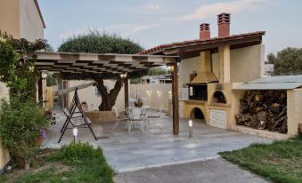 Garden House by Estia