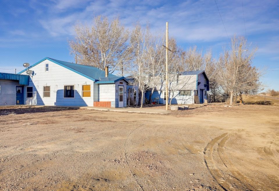 Pet-Friendly Malta Home ~ 2 Mi to Milk River!