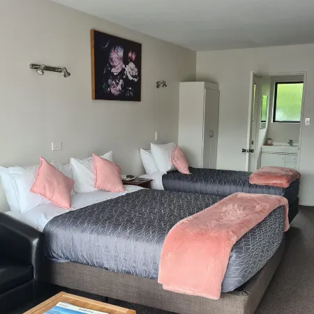 Arran Motel