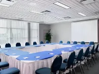 Residence & Conference Centre - Hamilton Hotels in Hamilton