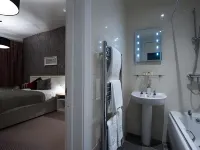 Parkwood Hotel Hotels in Ingleby Barwick