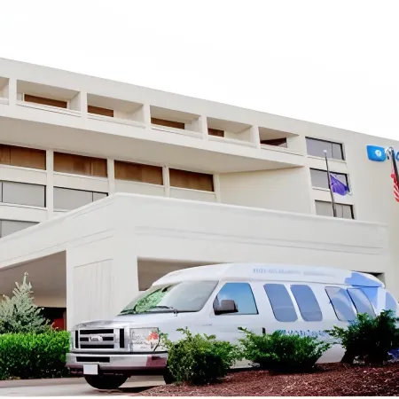 Wyndham Indianapolis Airport