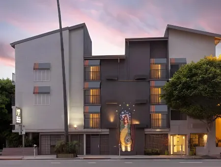 Inn at Venice Beach Отели рядом с достопримечательностью «Fisherman's Village»