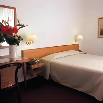Hotel Plaza