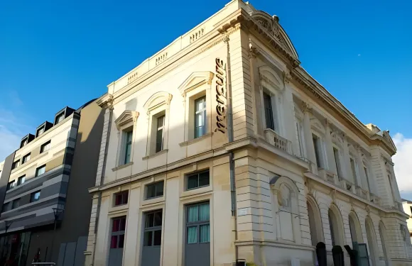 紹萊中心美居酒店